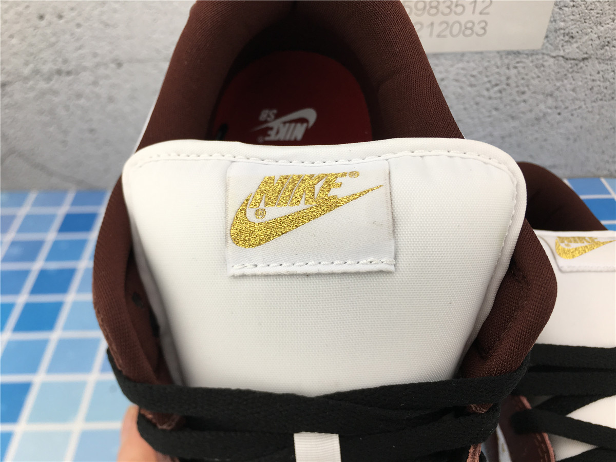 OG Batch Supreme x Dunk Low OG SB QS Barkroot Brown DH3228 103